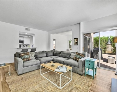48137 Vista Cielo - Photo Thumbnail 7
