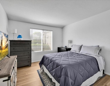 48137 Vista Cielo - Photo Thumbnail 24