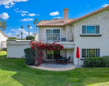 207 Desert Falls Circle - Photo Thumbnail 4