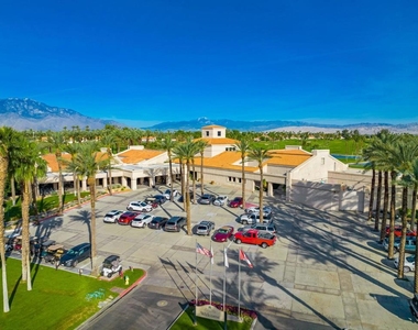 207 Desert Falls Circle - Photo Thumbnail 6
