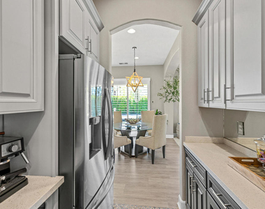 77939 Desert Drive - Photo Thumbnail 3
