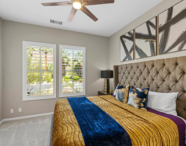77939 Desert Drive - Photo Thumbnail 14