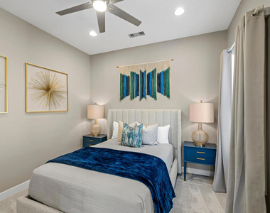 77939 Desert Drive - Photo Thumbnail 32