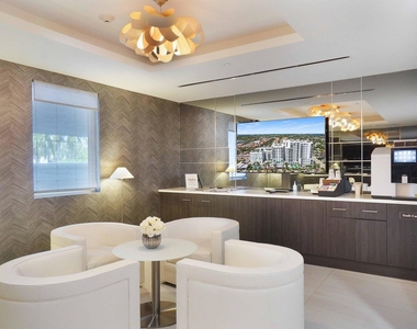 155 E Boca Raton Road - Photo Thumbnail 54