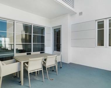 155 E Boca Raton Road - Photo Thumbnail 28