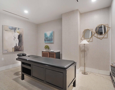 155 E Boca Raton Road - Photo Thumbnail 56