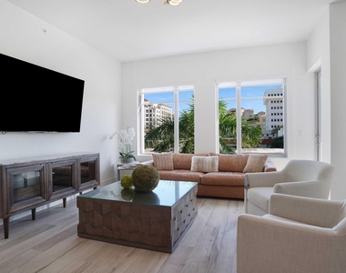 155 E Boca Raton Road - Photo Thumbnail 13