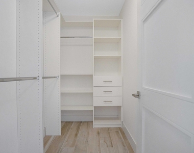 155 E Boca Raton Road - Photo Thumbnail 16