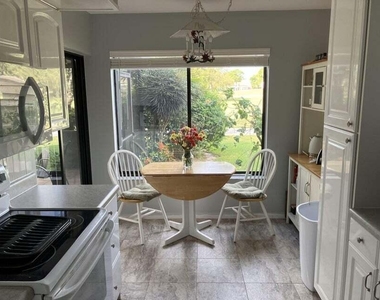 36 Ironwood Way N - Photo Thumbnail 5