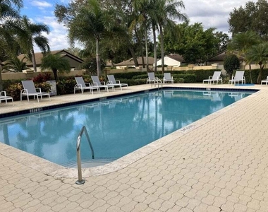 36 Ironwood Way N - Photo Thumbnail 19