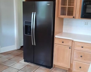 2315 Magnolia Drive - Photo Thumbnail 10