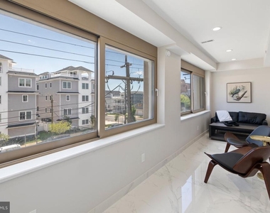 5311 Atlantic Avenue - Photo Thumbnail 18