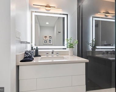 5311 Atlantic Avenue - Photo Thumbnail 14
