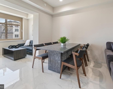 5311 Atlantic Avenue - Photo Thumbnail 7