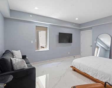 5311 Atlantic Avenue - Photo Thumbnail 16