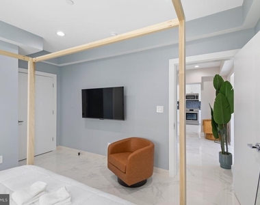 5311 Atlantic Avenue - Photo Thumbnail 12