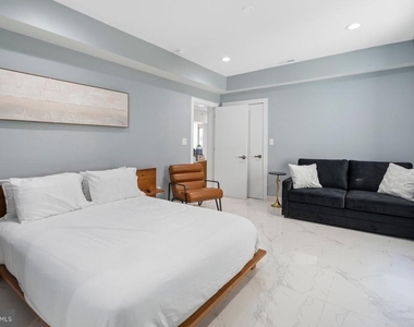 5311 Atlantic Avenue - Photo Thumbnail 18