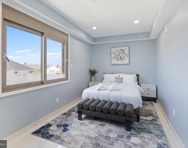 5311 Atlantic Avenue - Photo Thumbnail 8