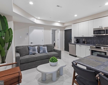 5311 Atlantic Avenue - Photo Thumbnail 6
