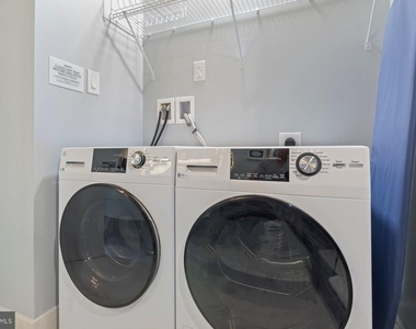 5311 Atlantic Avenue - Photo Thumbnail 12