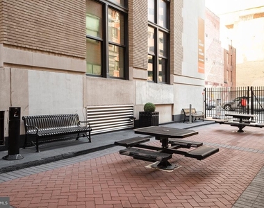 26 S Calvert Street - Photo Thumbnail 4