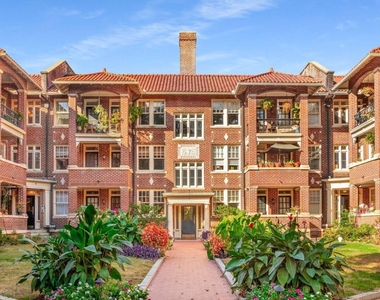 198 Ponce De Leon Avenue Ne - Photo Thumbnail 1