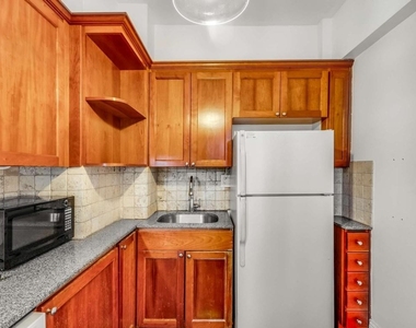 198 Ponce De Leon Avenue Ne - Photo Thumbnail 17