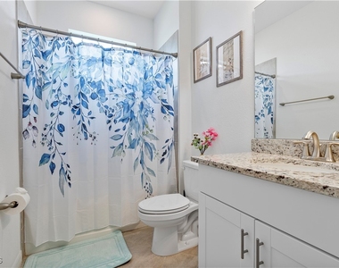17339 Palmetto Pass Lane - Photo Thumbnail 4
