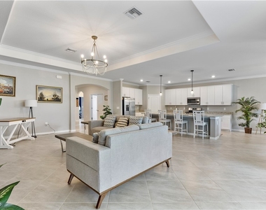 17339 Palmetto Pass Lane - Photo Thumbnail 20