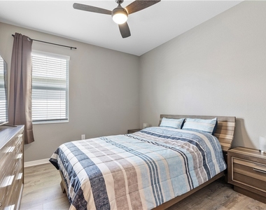 17339 Palmetto Pass Lane - Photo Thumbnail 8