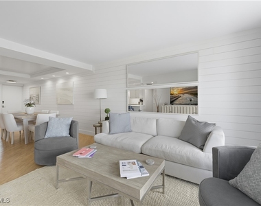 3443 Gulf Shore Boulevard N - Photo Thumbnail 3