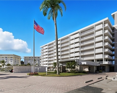 3443 Gulf Shore Boulevard N - Photo Thumbnail 35