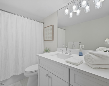 3443 Gulf Shore Boulevard N - Photo Thumbnail 17