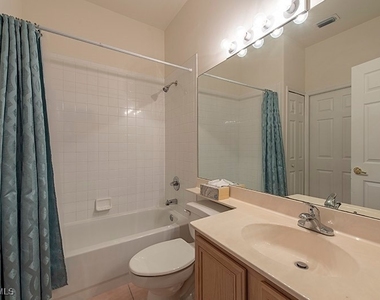 2110 Arielle Drive - Photo Thumbnail 11