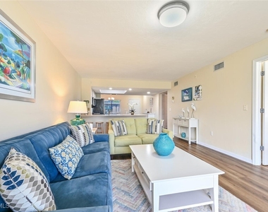 240 Pebble Beach Boulevard - Photo Thumbnail 3