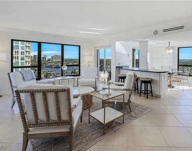 4451 Gulf Shore Boulevard N - Photo Thumbnail 1