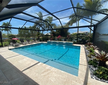 6487 Warwick Avenue - Photo Thumbnail 32