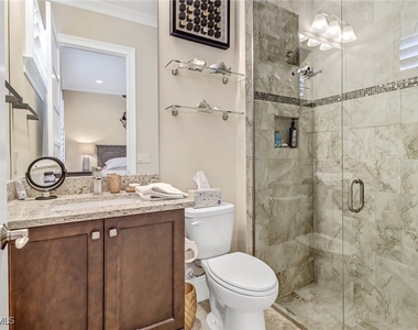6487 Warwick Avenue - Photo Thumbnail 23