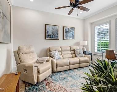 6487 Warwick Avenue - Photo Thumbnail 25