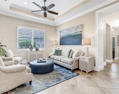 6487 Warwick Avenue - Photo Thumbnail 12