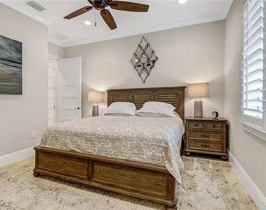6487 Warwick Avenue - Photo Thumbnail 21