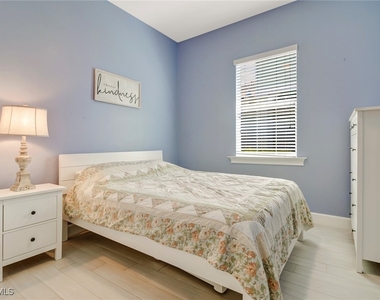 7194 Dominica Drive - Photo Thumbnail 18
