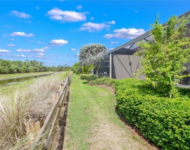 7194 Dominica Drive - Photo Thumbnail 24