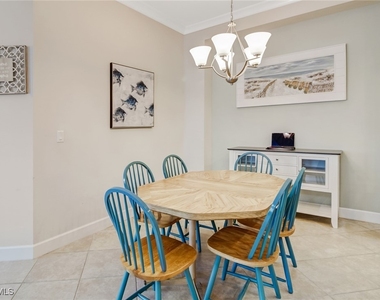 7194 Dominica Drive - Photo Thumbnail 5