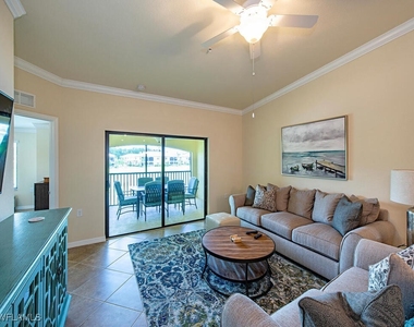 9533 Avellino Way - Photo Thumbnail 4