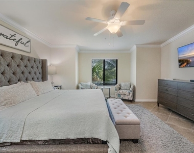 9533 Avellino Way - Photo Thumbnail 9