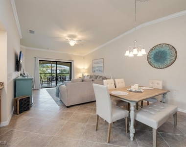 9533 Avellino Way - Photo Thumbnail 3