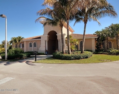 7647 Kiawah Way - Photo Thumbnail 21