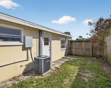 5409 Oceanic Road - Photo Thumbnail 32