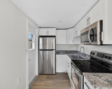 5409 Oceanic Road - Photo Thumbnail 25